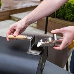 Zanussi Wood Pellet Pizza Oven With Paddle & Cover -Garden and Outdoors 30856035 alt05