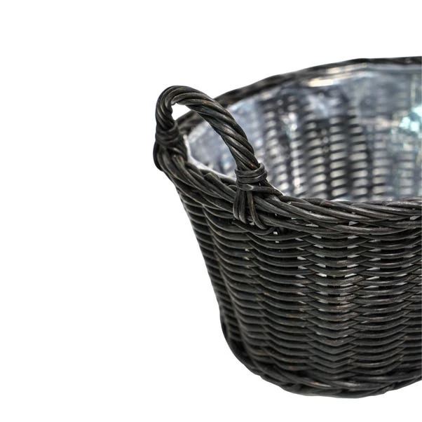 Ivyline Polyrattan Lined Basket Plant Pot 3 Ivyline Polyrattan Lined Basket Plant Pot - Image 3