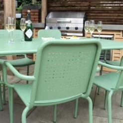 Porto 6 Seater Dining Set With Stacking Chairs -Garden and Outdoors 30915727 alt02